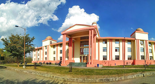 Doon University, Dehradun Business Image